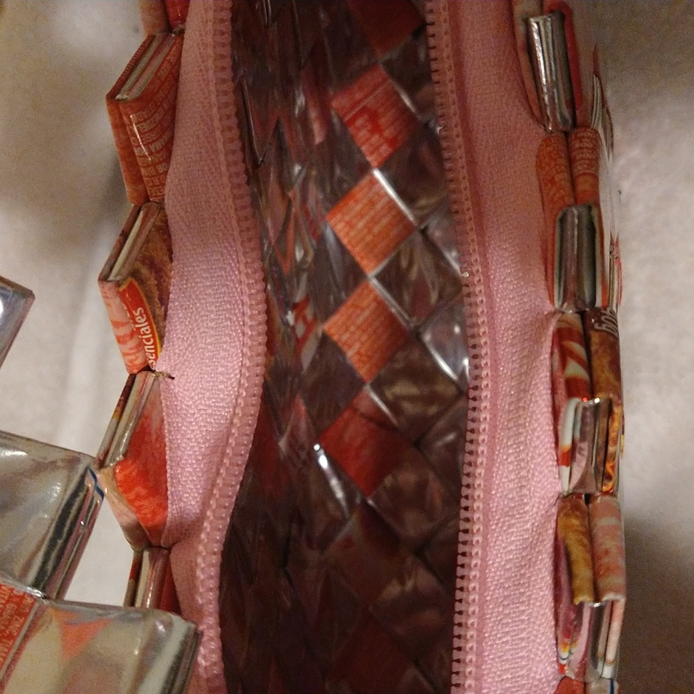 Bimbo Peanut Wrapper Purse View 4
